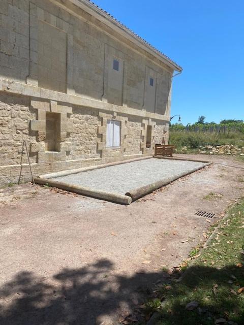 Suite Campagnarde Pres Bordeaux, Vue Sur Les Vignes Au Chateau Camponac Bourg-sur-Gironde Exterior photo